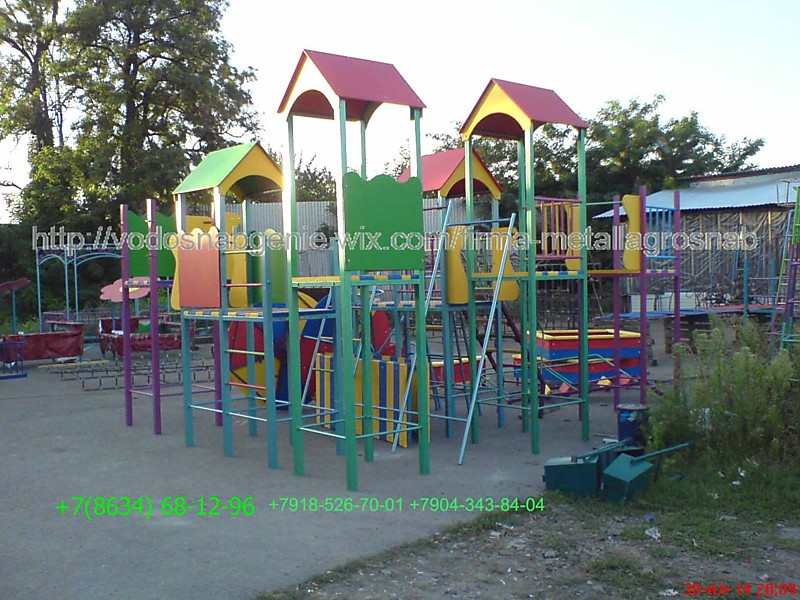 Детский игровой комплекс для улицы и дачи.